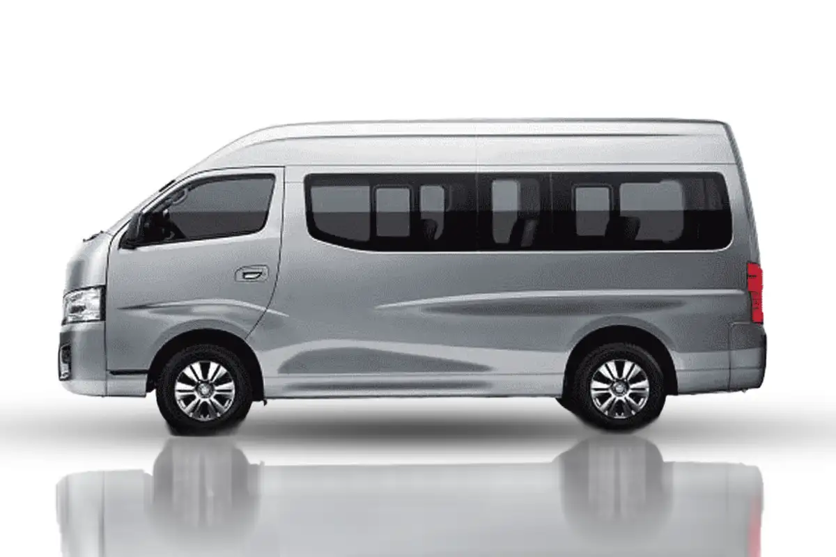 NISSAN URVAN GREY M/T